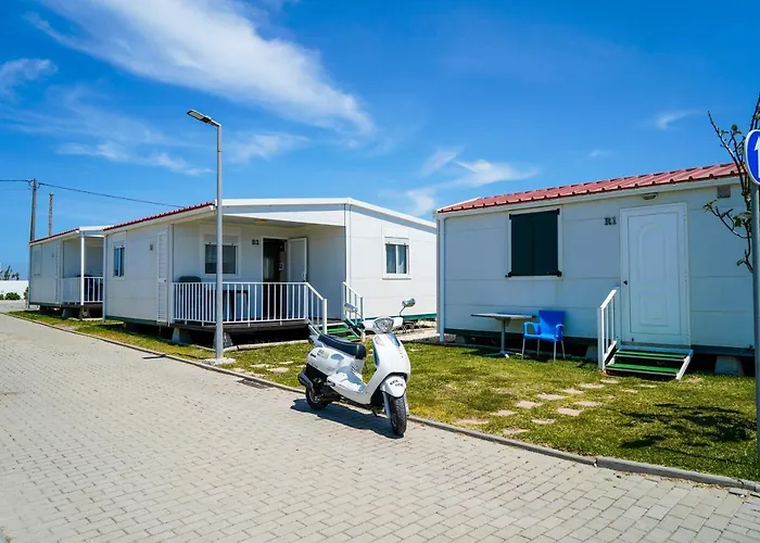 Urban Art By Campigir مكان تخييم بينيش